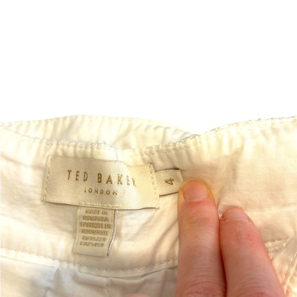 Ted Baker Shorts size 4 - Picture 3 of 4